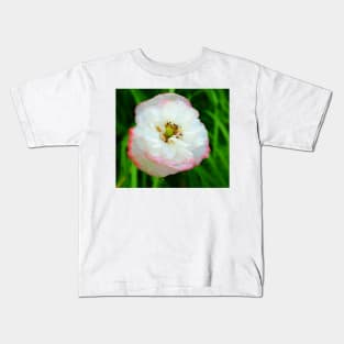 Poppy white flower photo Kids T-Shirt